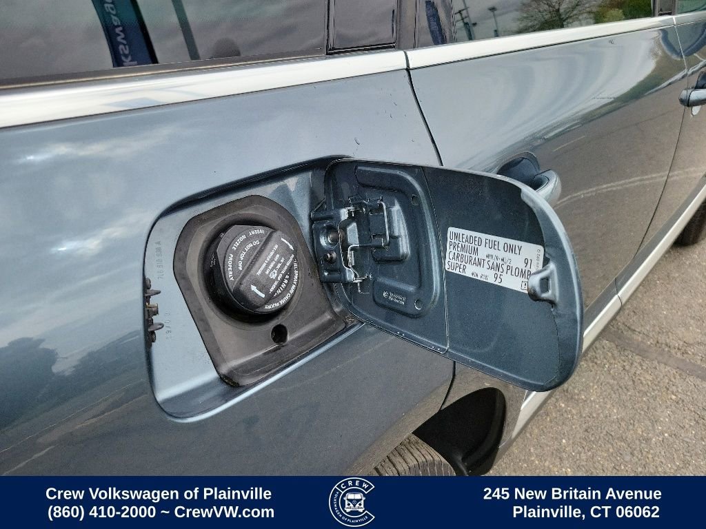 Used 2004 Volkswagen Touareg V8 AWD/4WD image 35