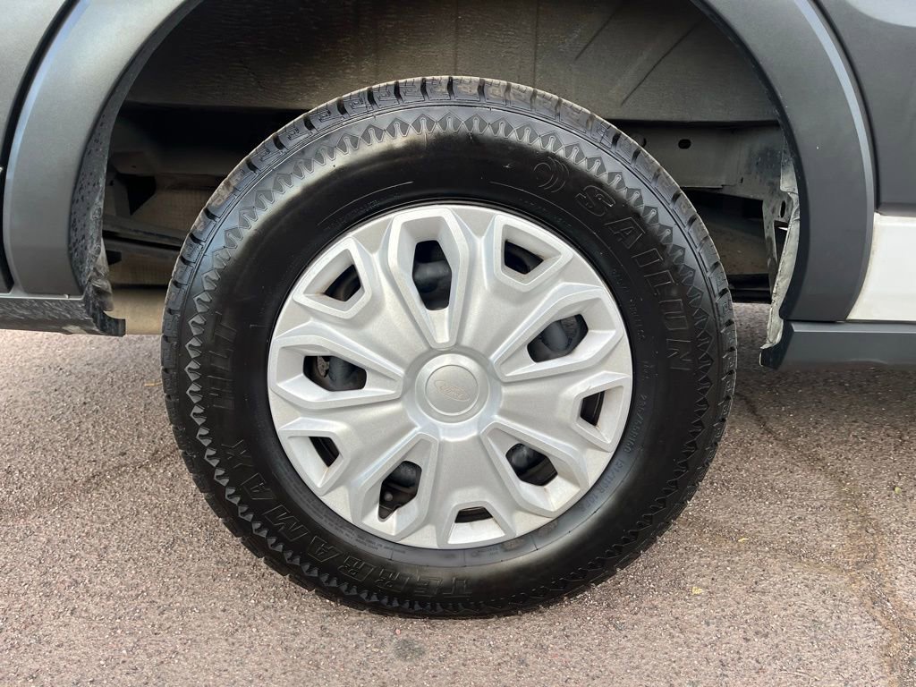 Used 2017 Ford Transit 350 XLT RWD image 11