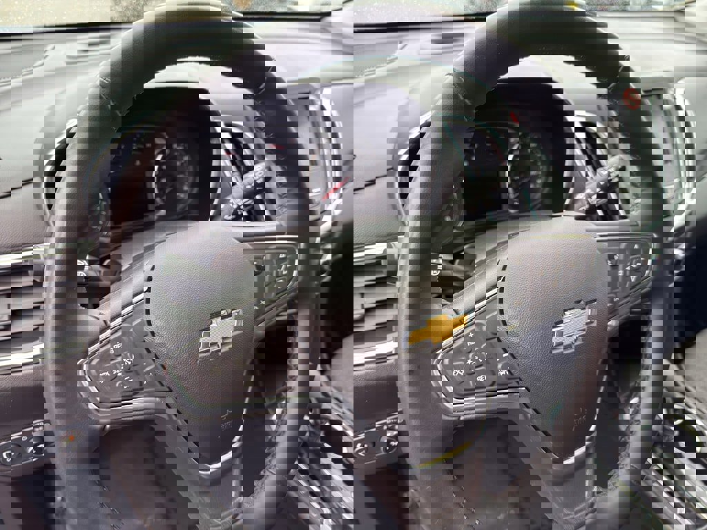 Used 2024 Chevrolet Equinox LT image 12