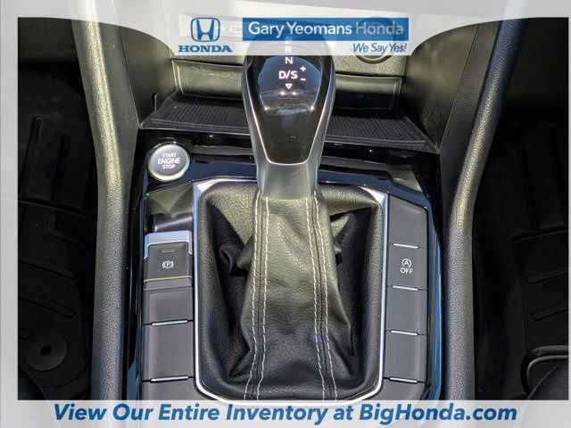 Used 2024 Volkswagen Taos SE image 20