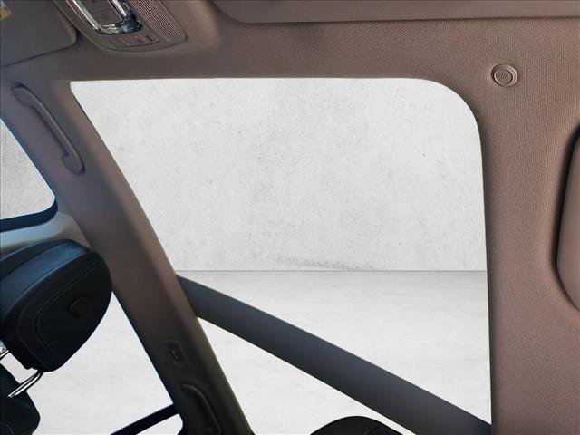 Used 2024 Mercedes-Benz GLS 580 4MATIC image 16