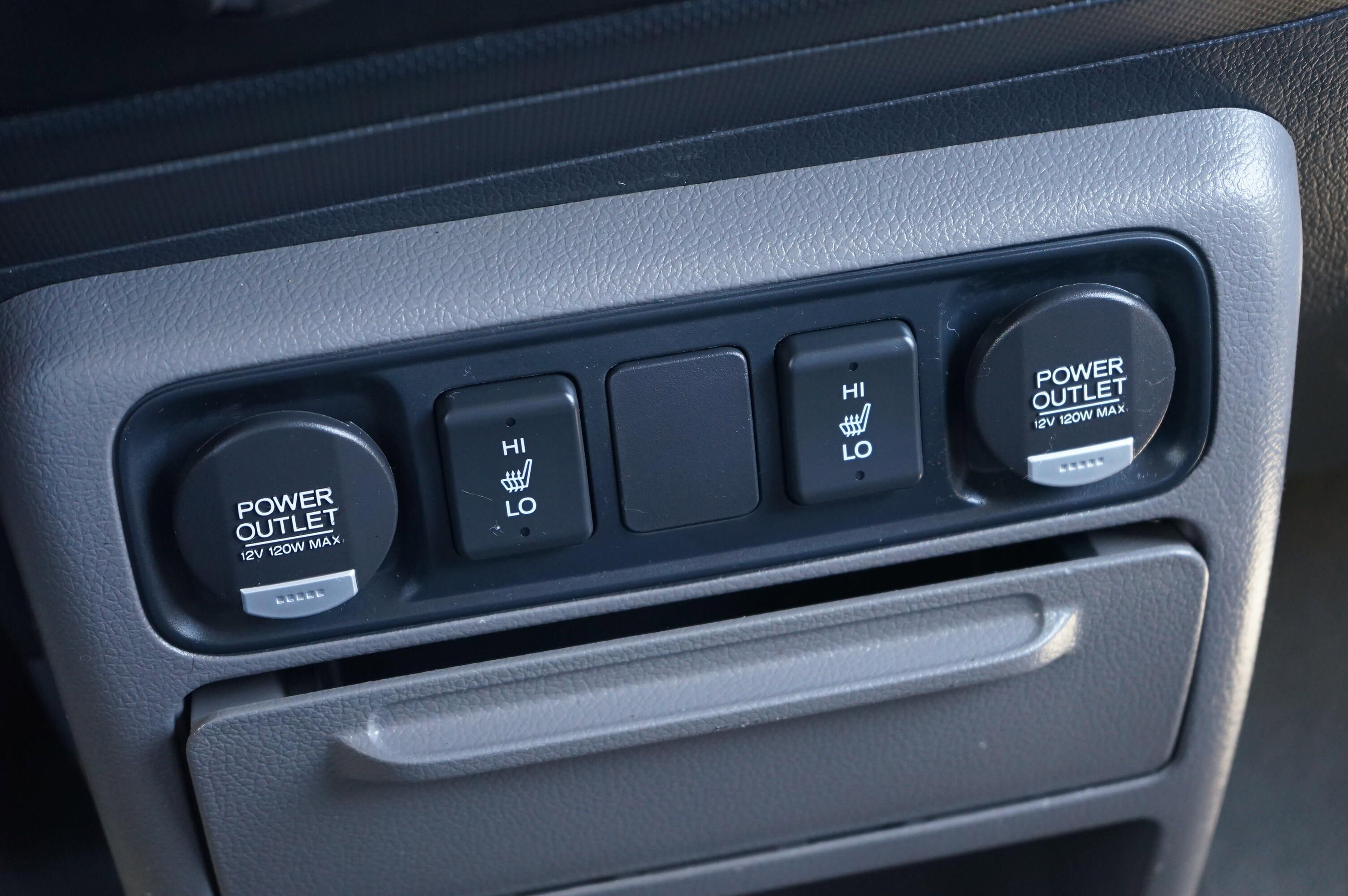 Used 2010 Honda Ridgeline RTL image 17