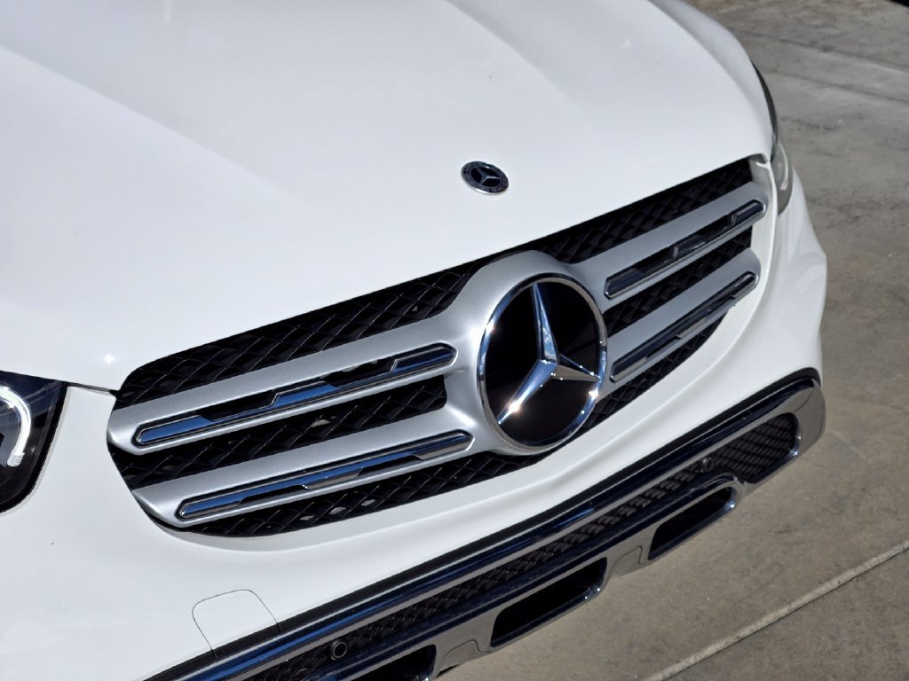 Used 2022 Mercedes-Benz GLC 300 4MATIC w/ Premium Package Lite image 35
