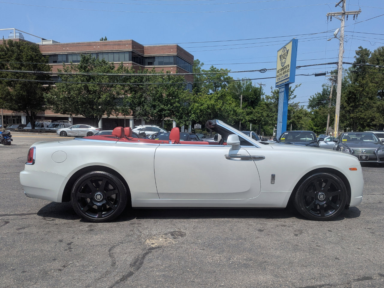 Used 2018 Rolls-Royce Dawn image 84