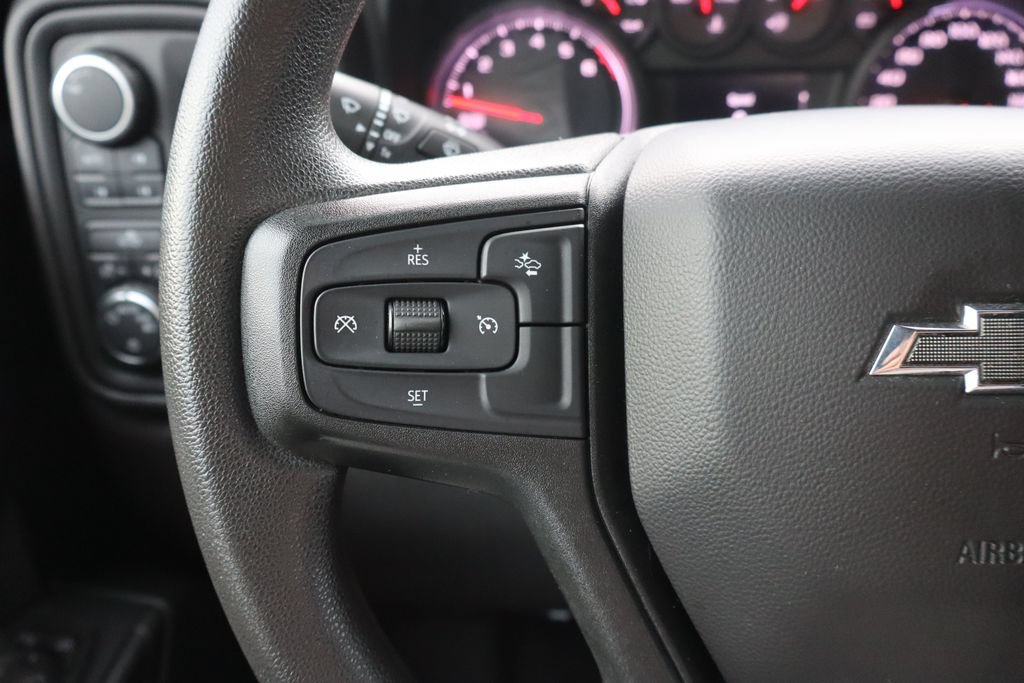 Used 2022 Chevrolet Silverado 1500 Custom Trail Boss AWD/4WD image 7