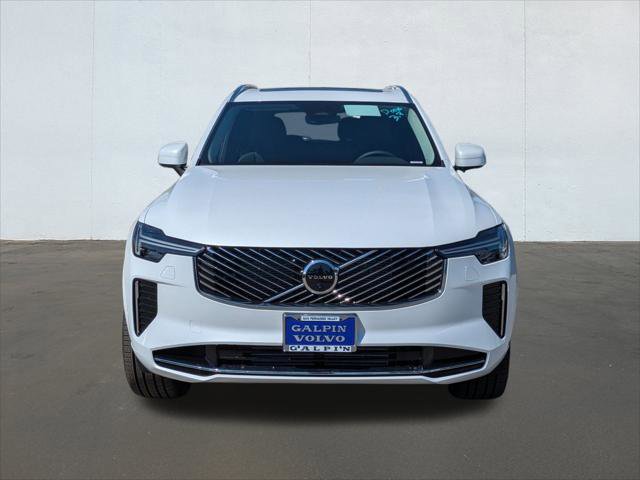 New 2026 Volvo XC90 T8 Plus image 4