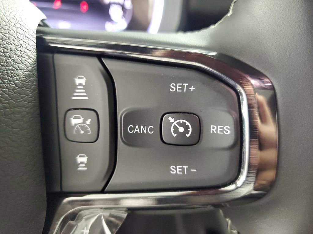 New 2026 RAM 3500 Limited image 27