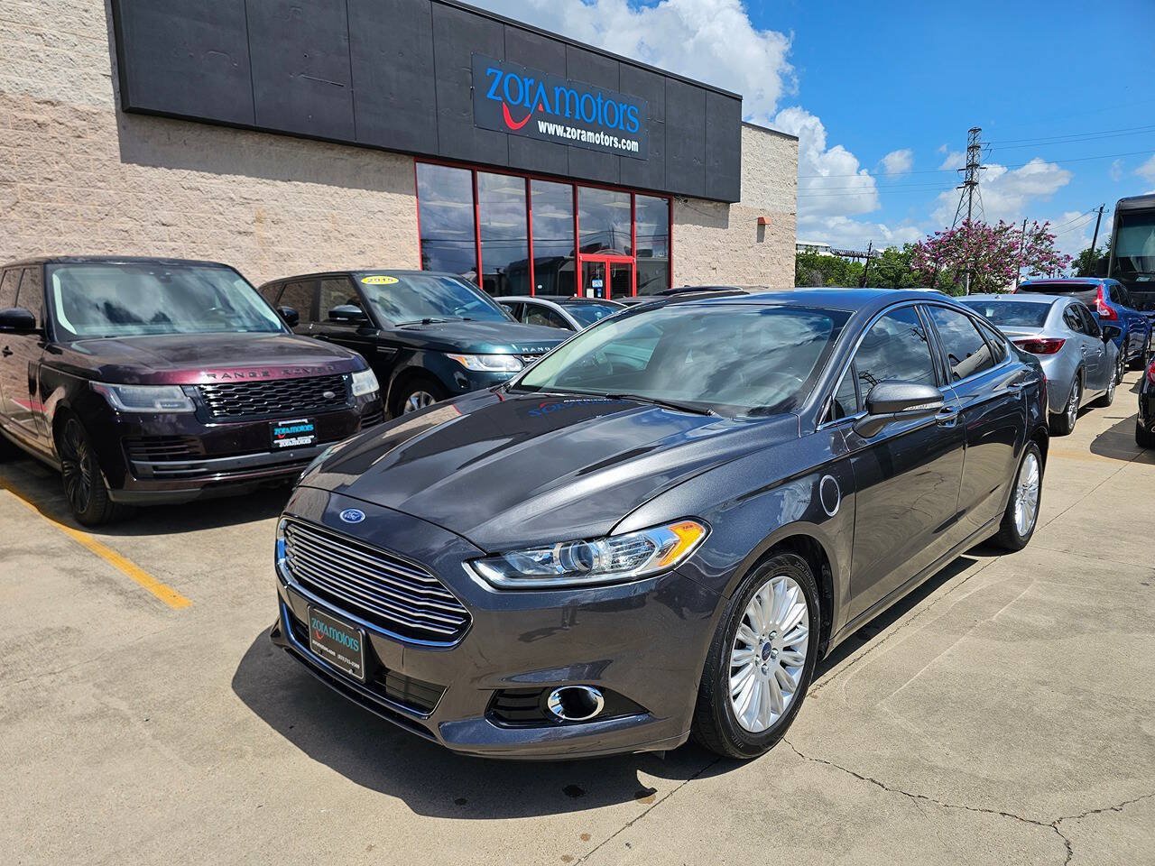 Used 2016 Ford Fusion Energi SE FWD image 1
