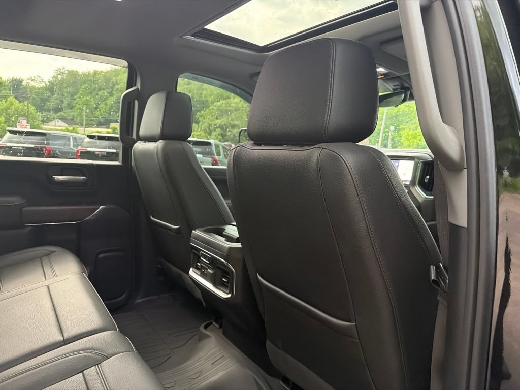 Used 2023 GMC Sierra 2500 Denali w/ Denali Ultimate Package AWD/4WD image 19