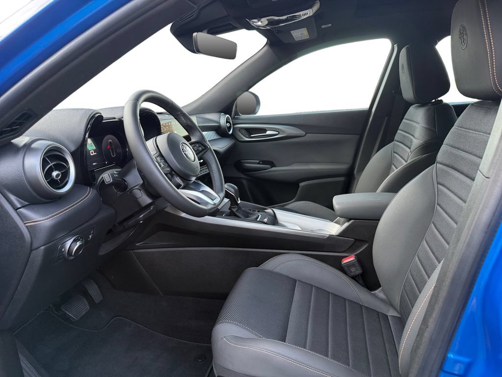Used 2024 Alfa Romeo Tonale Ti AWD/4WD image 22