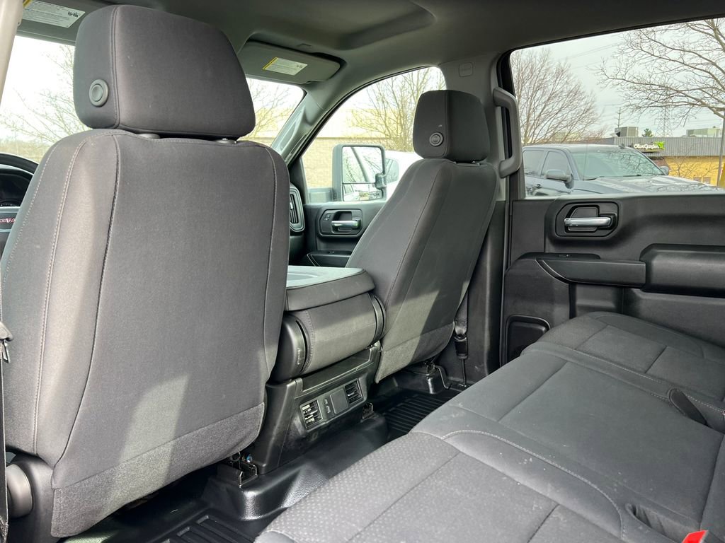Certified 2025 GMC Sierra 3500 Pro w/ 1SA Pro Safety Plus Package image 32
