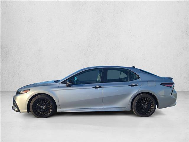 Used 2021 Toyota Camry SE w/ Convenience Package FWD image 5