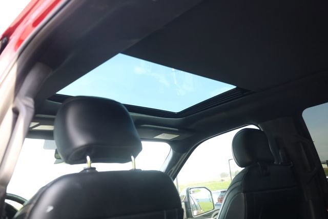 Used 2016 Ford F150 Platinum w/ Equipment Group 701A Luxury image 24