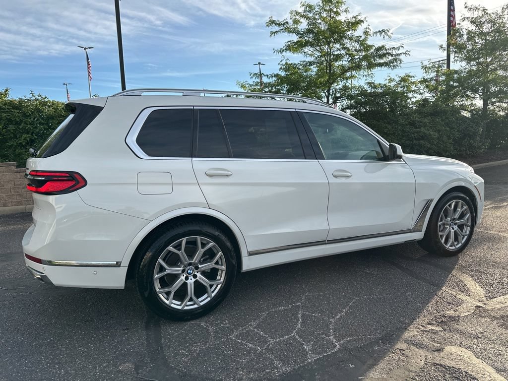 Used 2023 BMW X7 xDrive40i AWD/4WD image 63