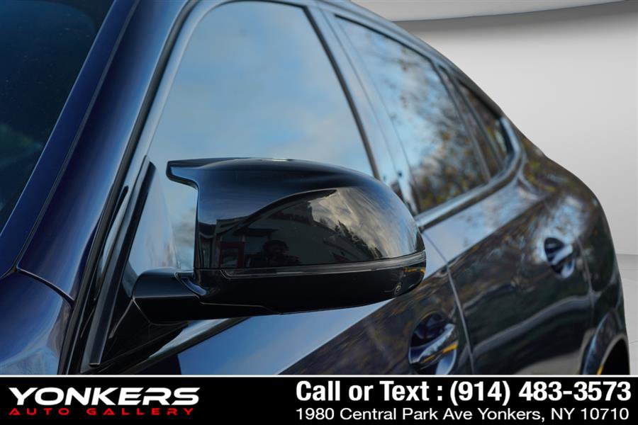 Used 2022 BMW X6 M w/ Competition Package image 34