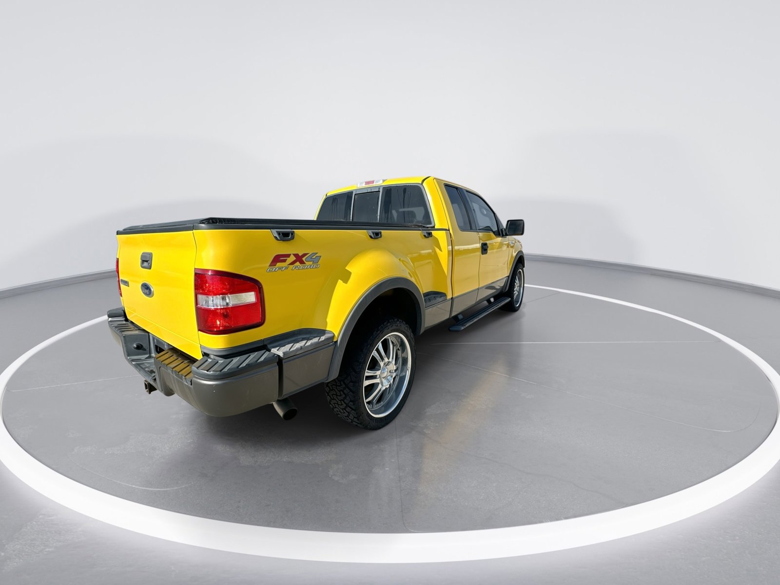 Used 2004 Ford F150 FX4 AWD/4WD image 8