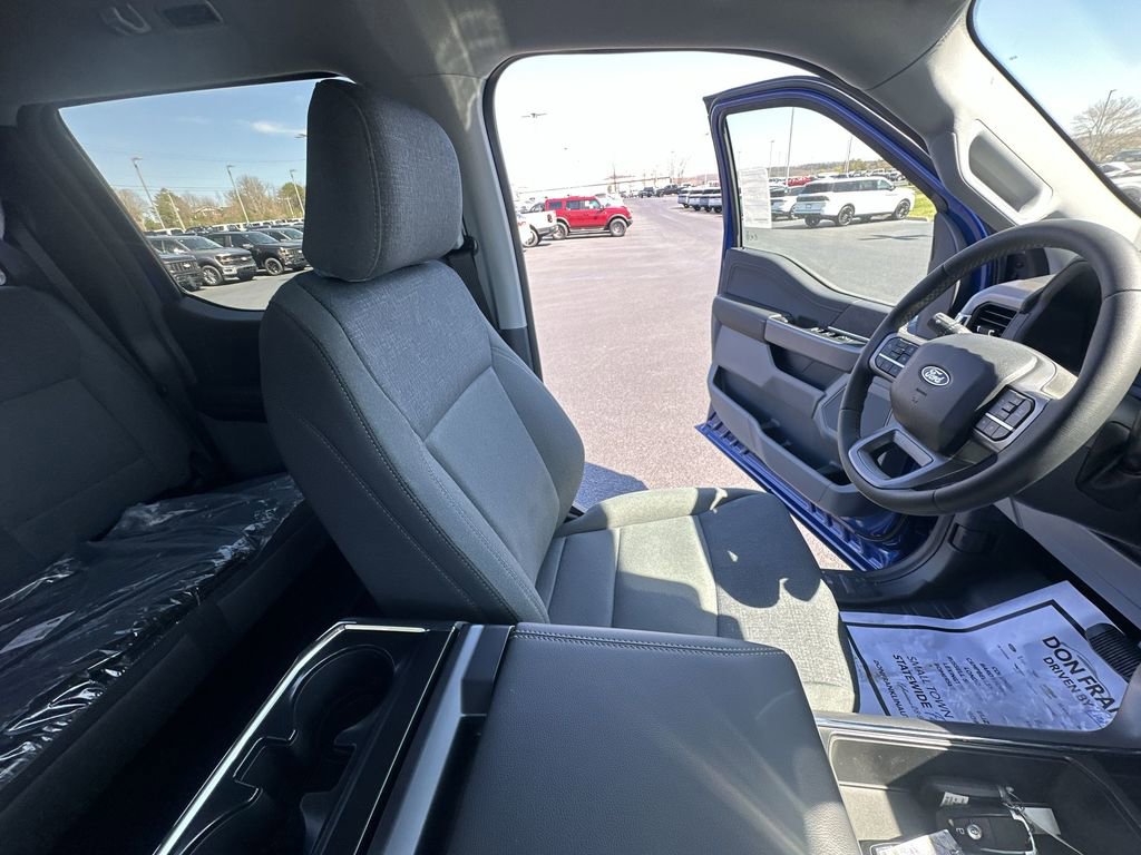 New 2026 Ford F150 XLT w/ Equipment Group 302A MID AWD/4WD image 15