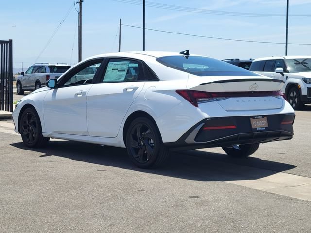 New 2026 Hyundai Elantra SEL Sport FWD image 3