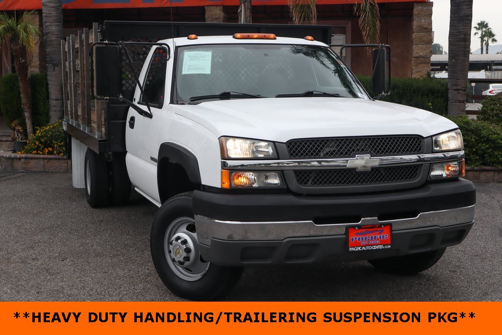 Used 2004 Chevrolet Silverado 3500 W/T image 2