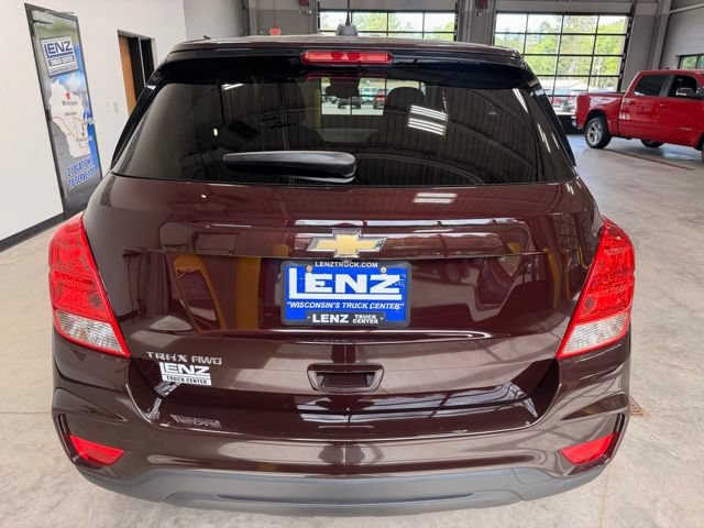 Used 2022 Chevrolet Trax LS w/ Tint and Cruise Package AWD/4WD image 6