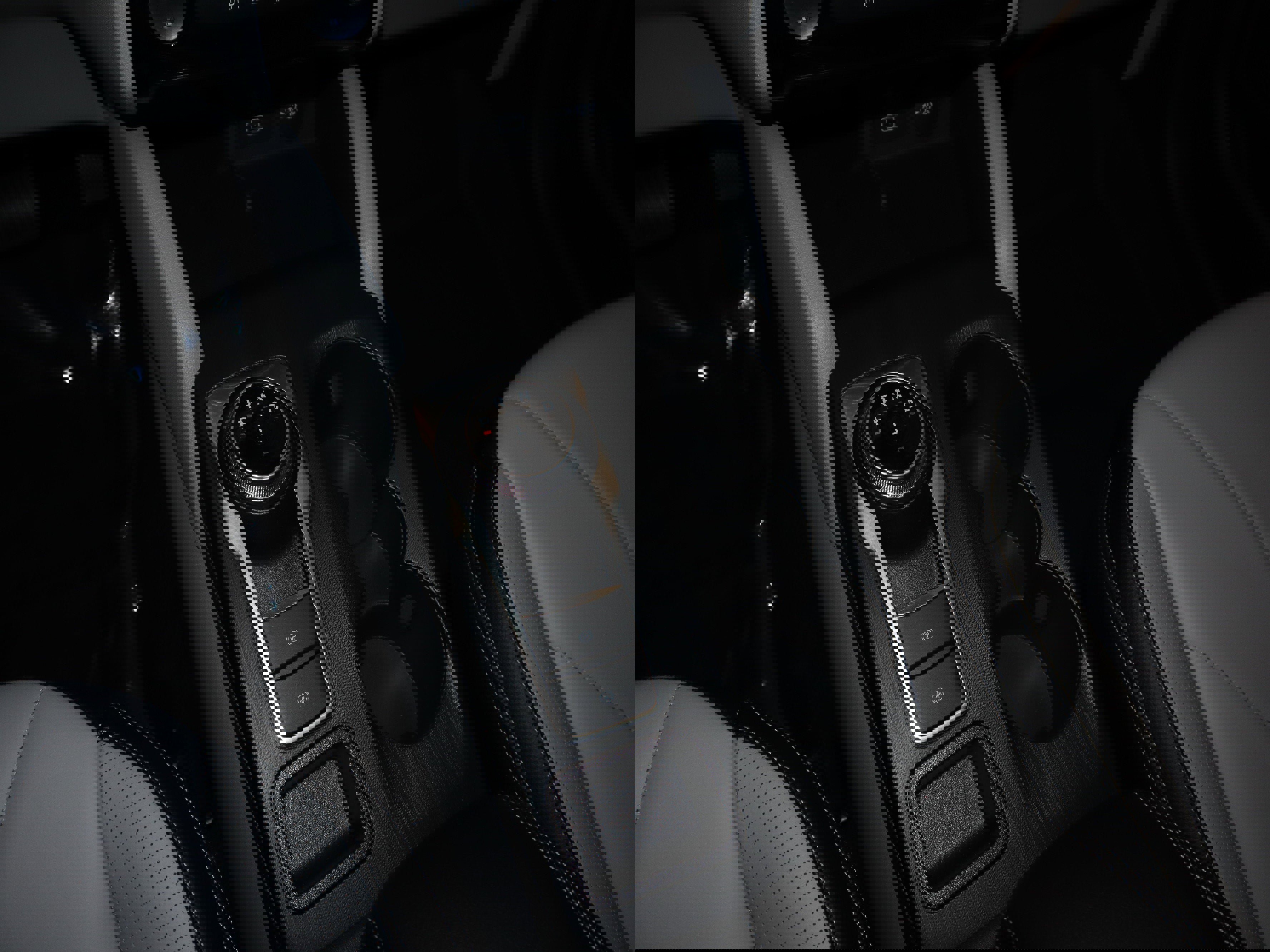 New 2025 Ford Escape SE w/ PHEV Premium Package image 29