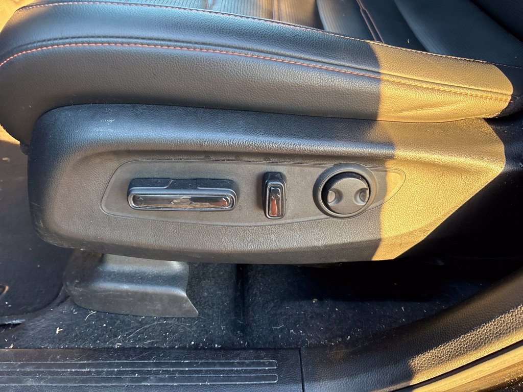 Used 2025 Honda CR-V Sport Touring image 19