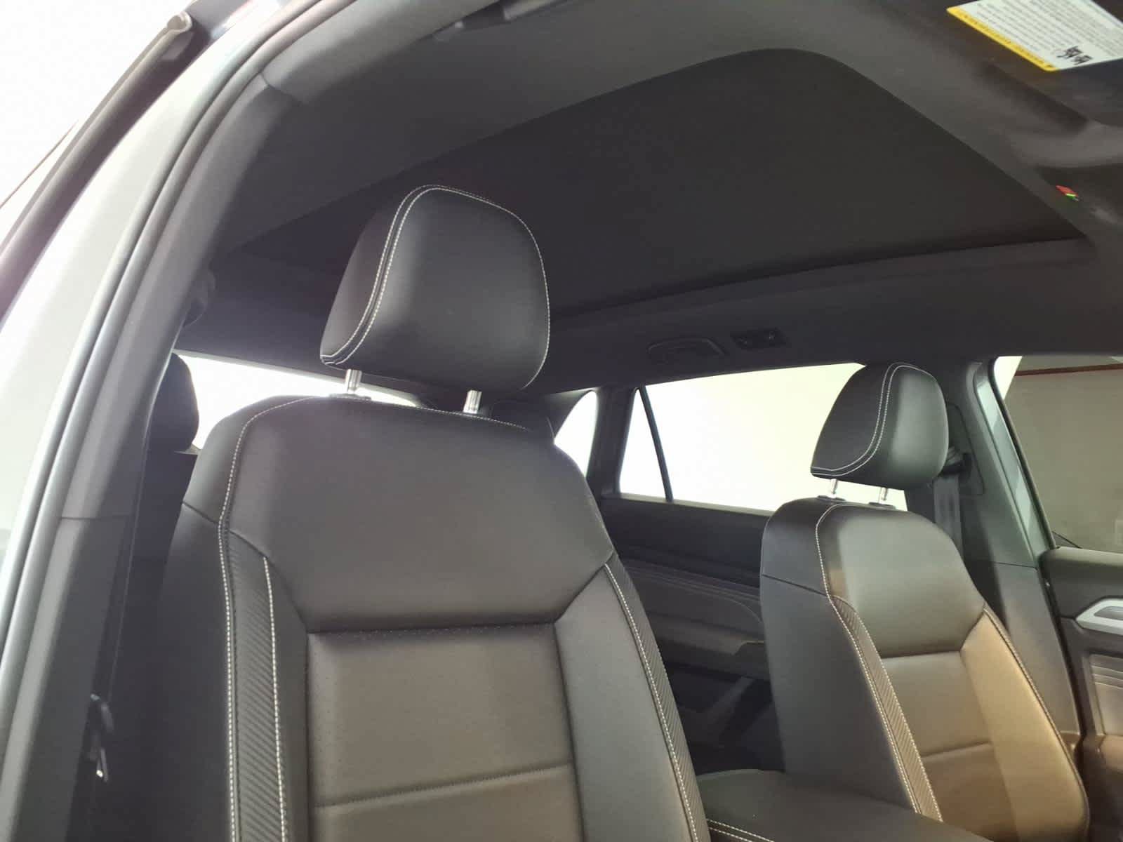 Used 2023 Volkswagen Atlas Cross Sport SE w/ Panoramic Sunroof Package AWD/4WD image 23