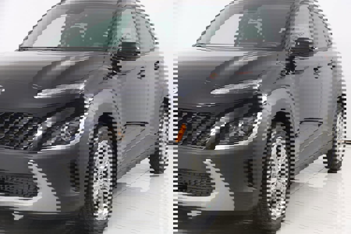 Used 2023 Hyundai Kona SEL w/ Cargo Package image 49