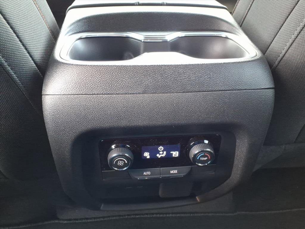 New 2026 Chevrolet Traverse LT w/ Midnight/Sport Edition image 13