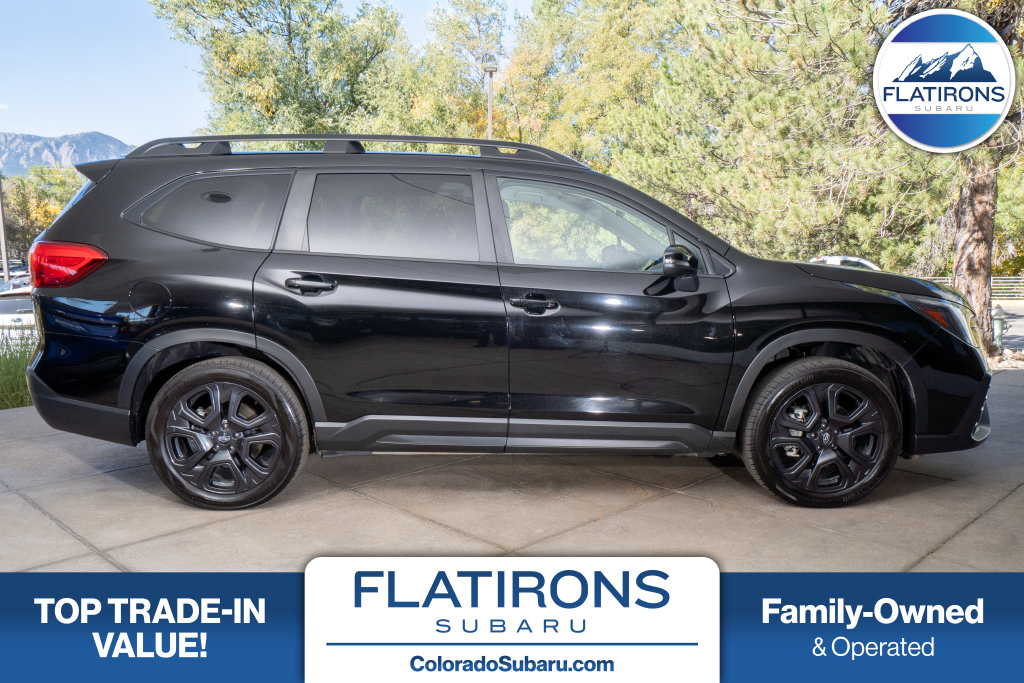 Used 2023 Subaru Ascent Onyx Edition AWD/4WD image 1
