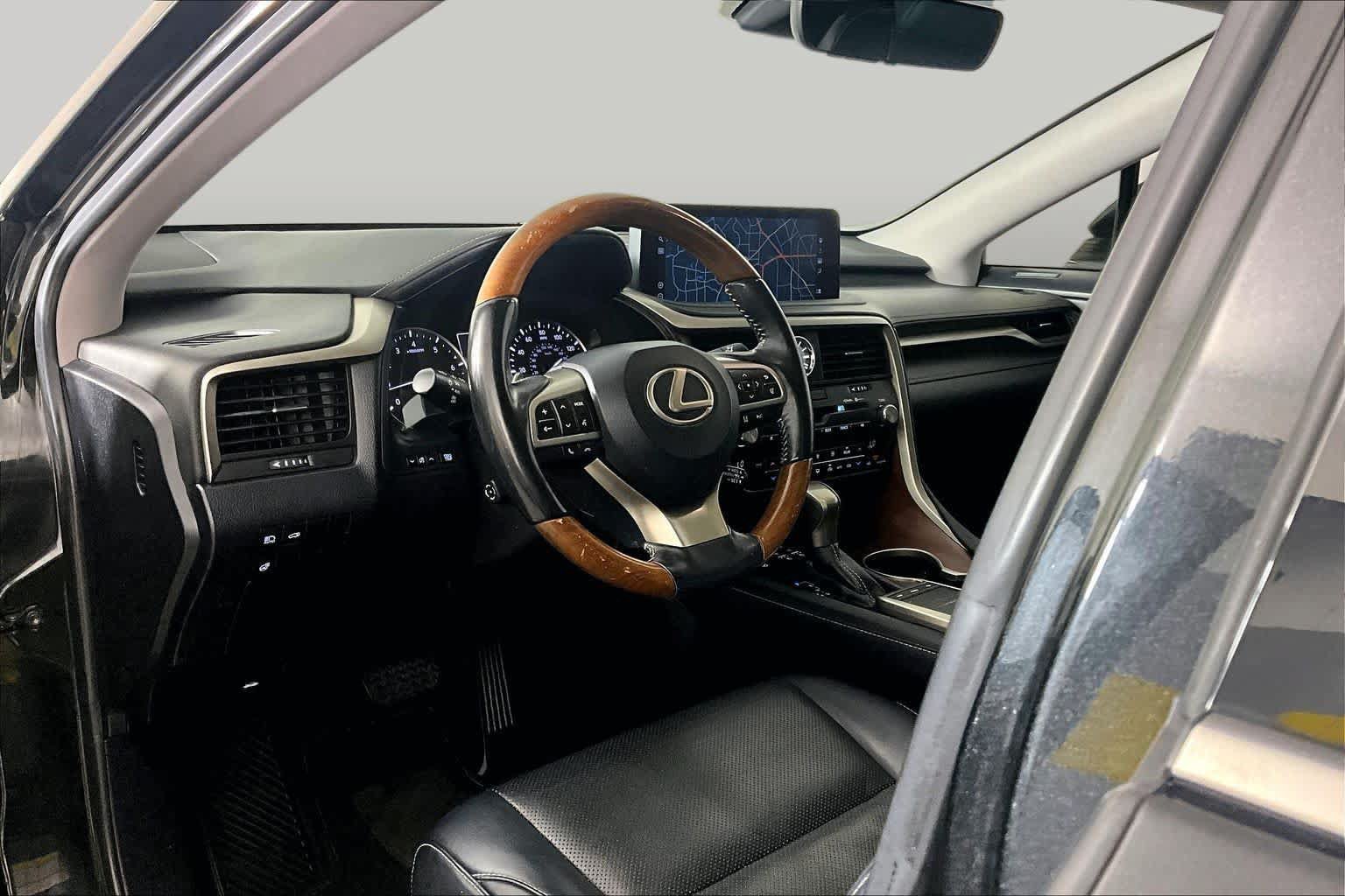 Used 2020 Lexus RX 350L FWD w/ Premium Package image 16