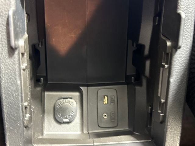 Used 2014 Subaru Impreza 2.0i Premium w/ All-Weather Package w/CVT image 21