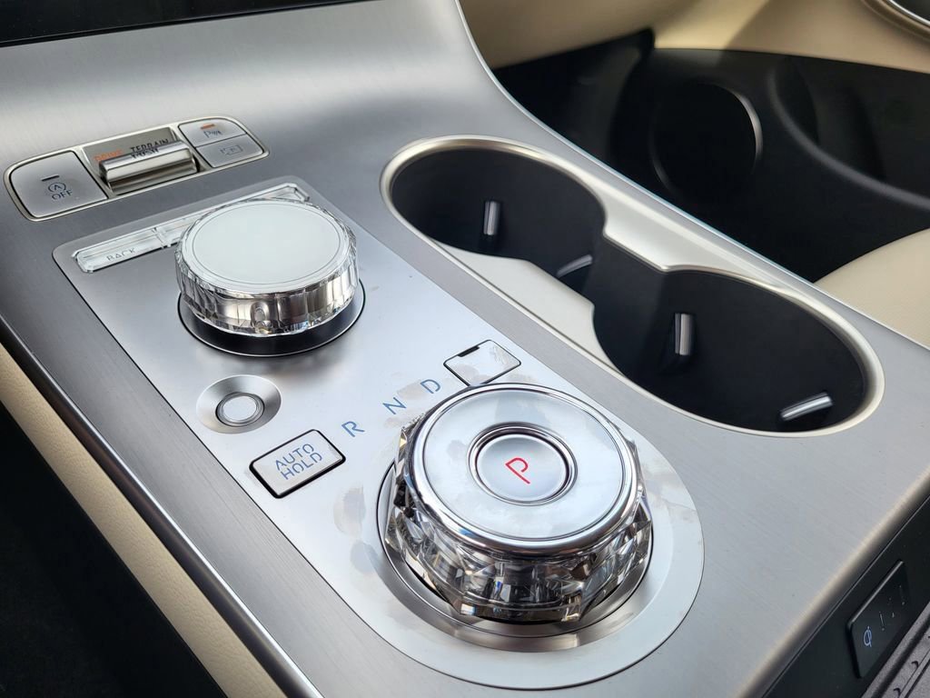 New 2026 Genesis GV70 2.5T Select AWD/4WD image 18