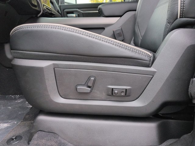 New 2027 RAM 2500 Laramie w/ Night Edition AWD/4WD image 20