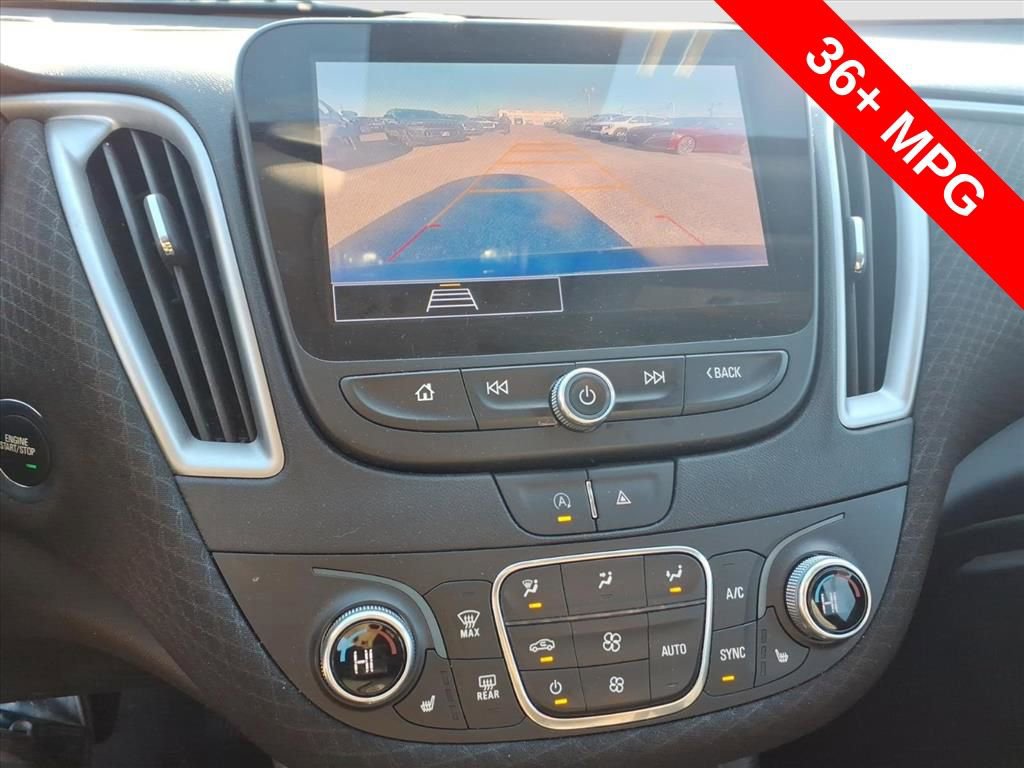 Used 2024 Chevrolet Malibu LT image 23