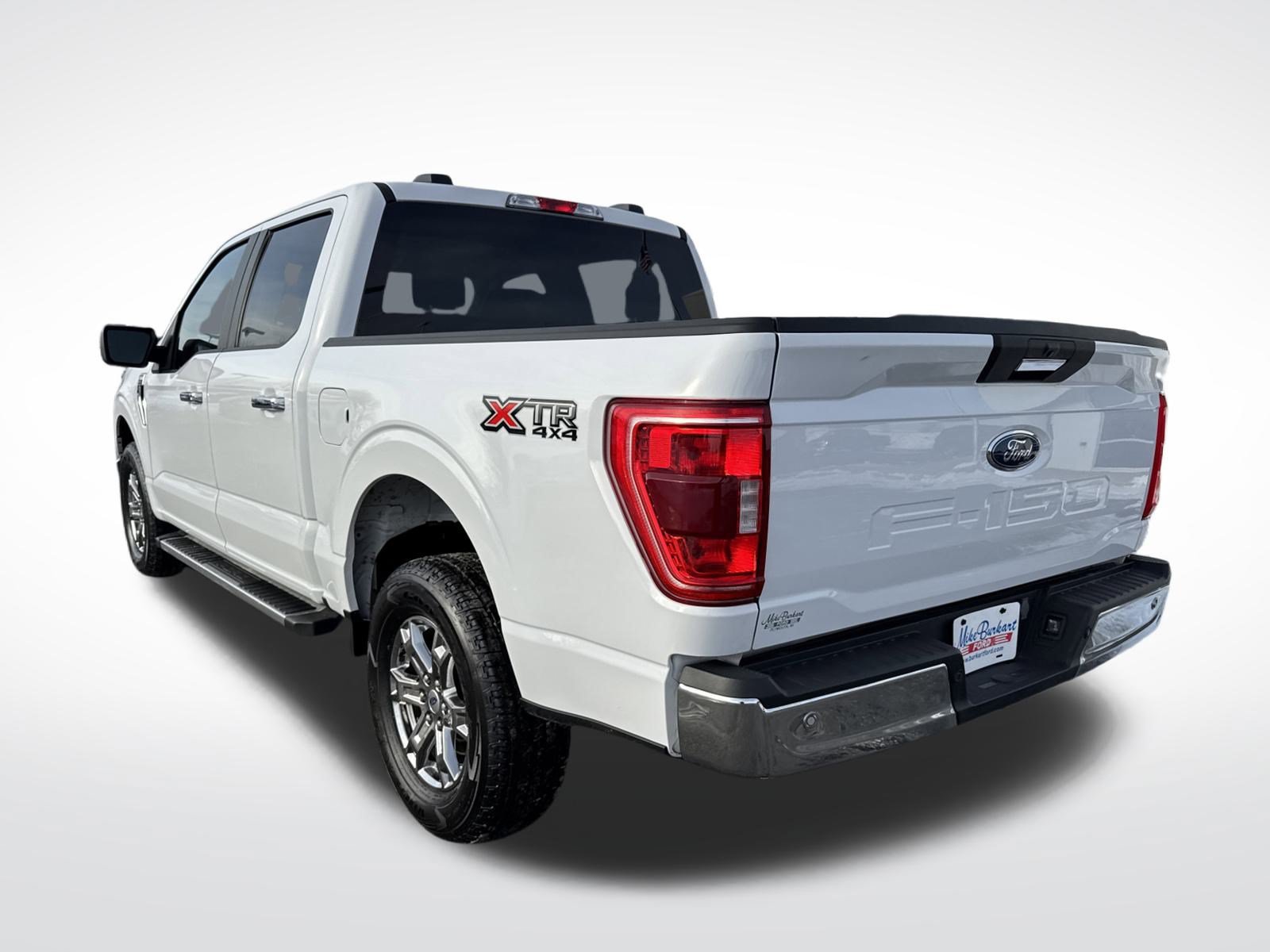 Used 2023 Ford F150 XLT w/ XTR Package AWD/4WD image 17