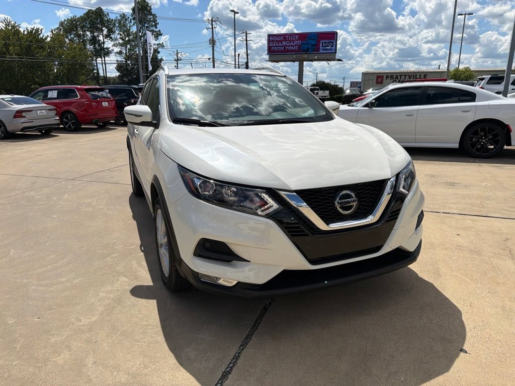 Used 2022 Nissan Rogue Sport SV AWD/4WD image 2