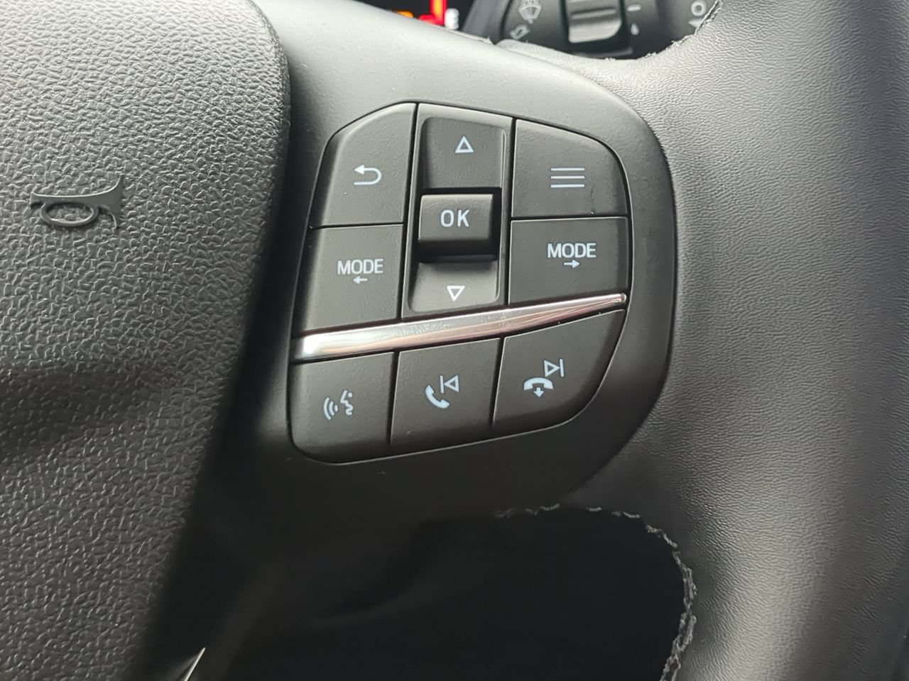 New 2026 Ford Maverick XLT w/ XLT Luxury Package AWD/4WD image 23
