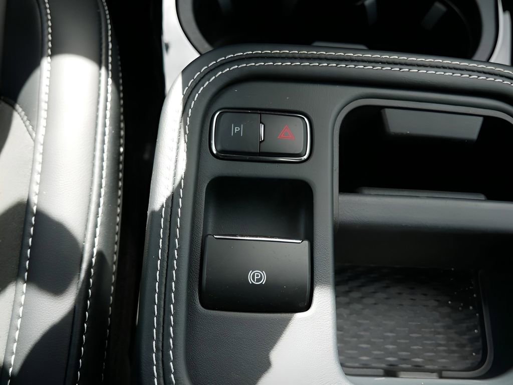 Used 2025 Ford Mustang Mach-E GT AWD/4WD image 24