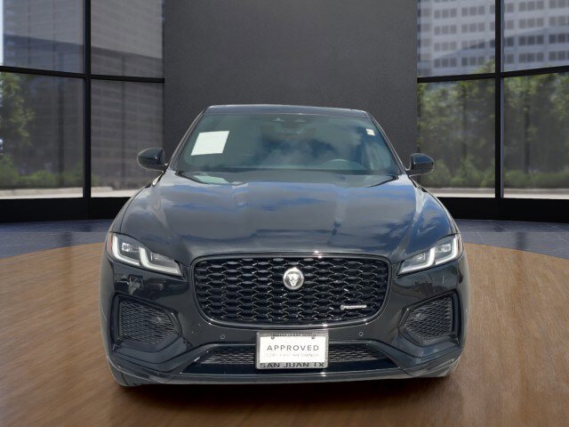 Used 2025 Jaguar F-PACE R-Dynamic S AWD/4WD image 8