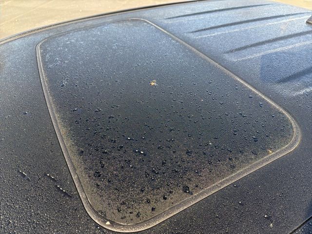 Used 2024 GMC Canyon Denali image 9