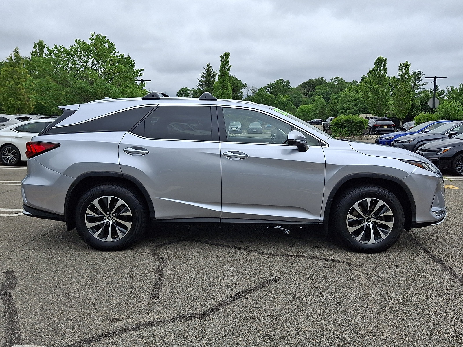 Used 2022 Lexus RX 350L Premium w/ Premium Package AWD/4WD image 7