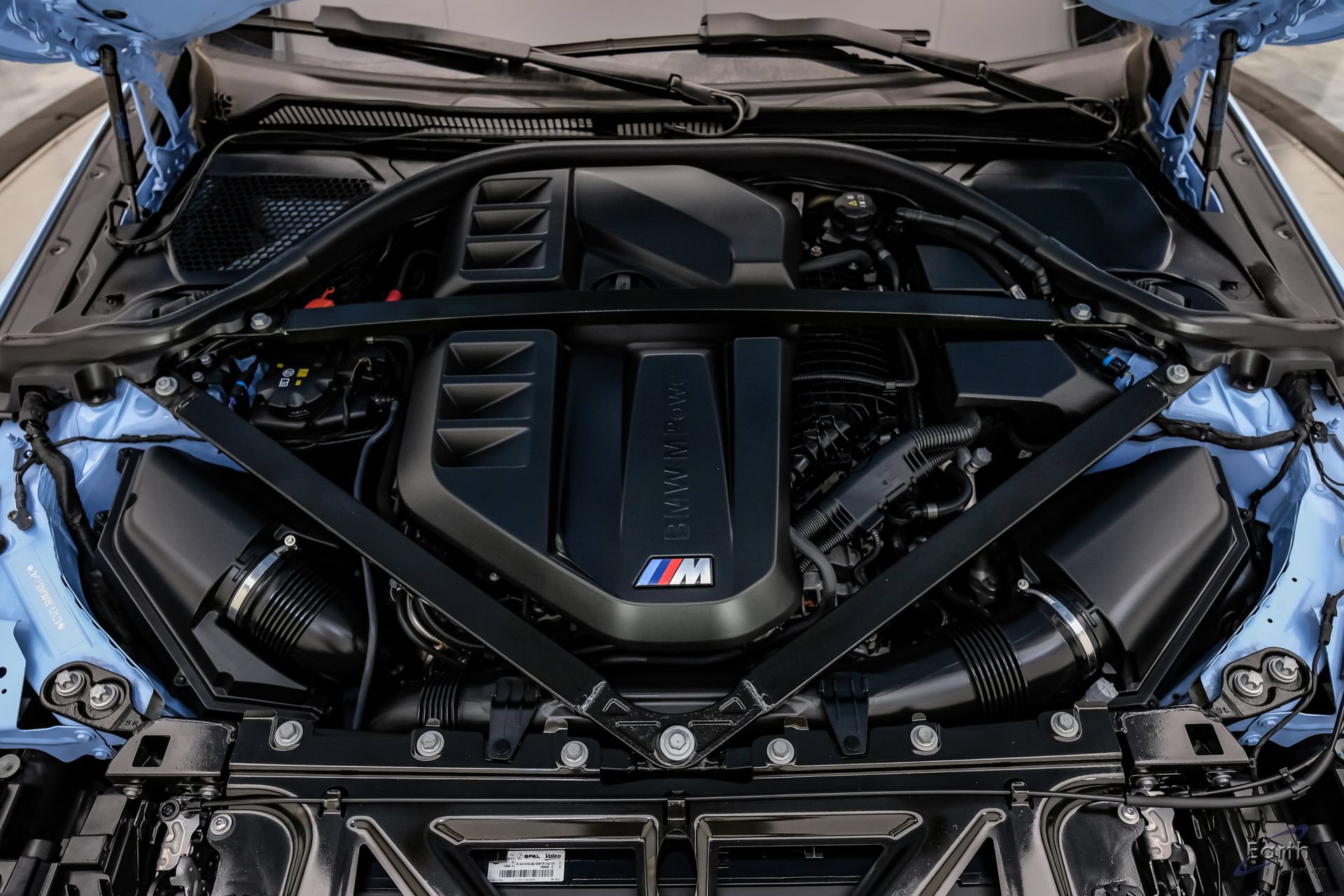 Used 2024 BMW M2 RWD image 3