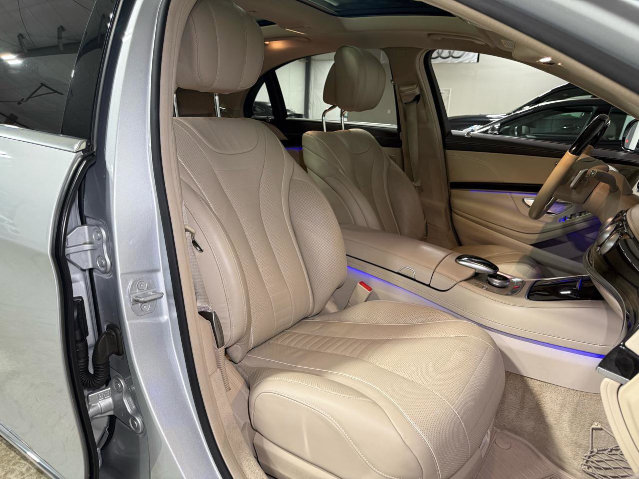 Used 2015 Mercedes-Benz S 550 Sedan w/ Premium 1 Package image 27