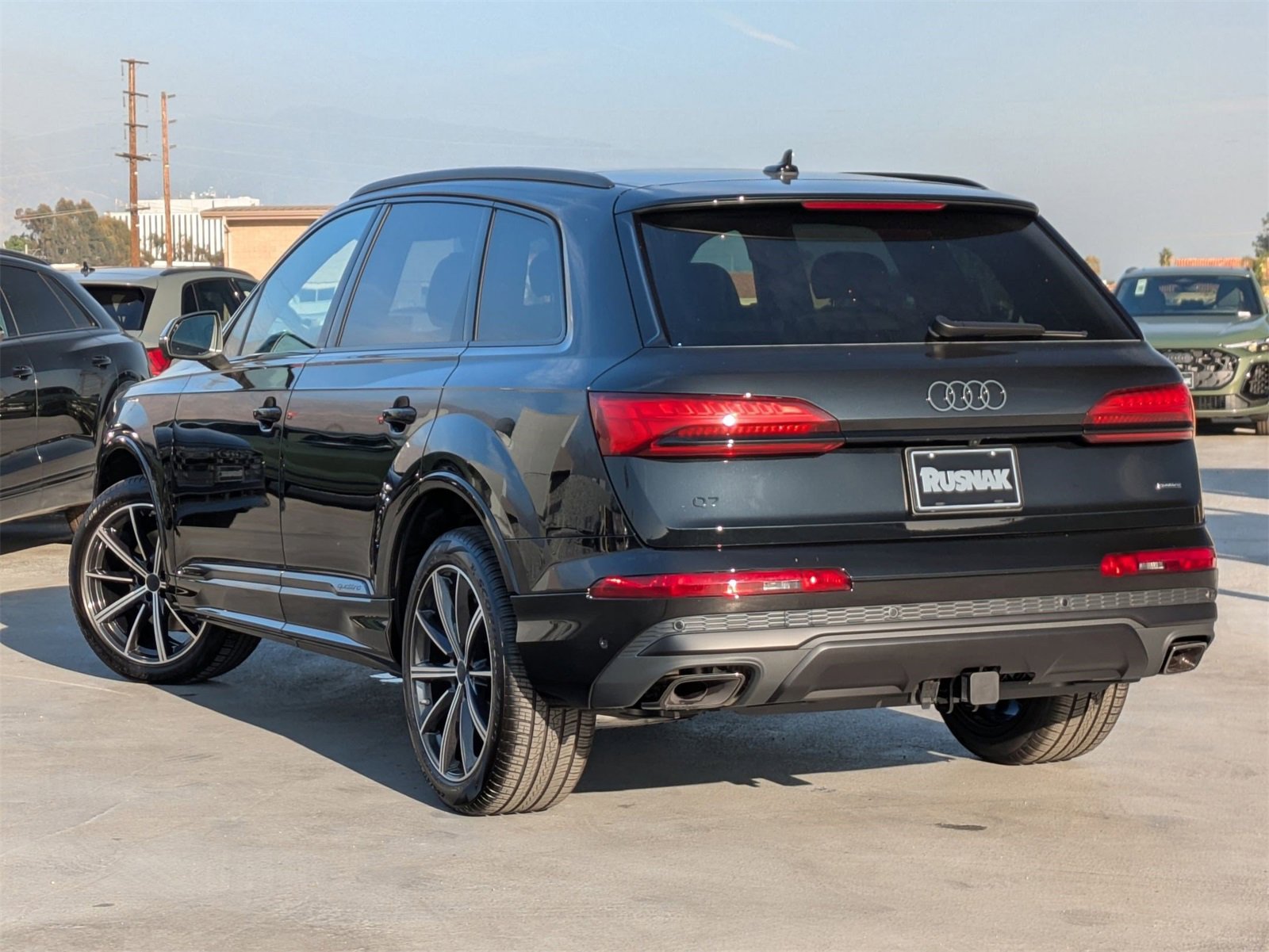 New 2026 Audi Q7 2.0T Premium Plus image 3