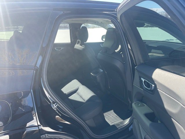 New 2026 Volvo XC60 B5 Plus w/ Protection Package Premier AWD/4WD image 7