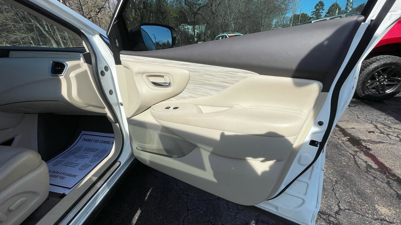 Used 2017 Nissan Murano SL image 26