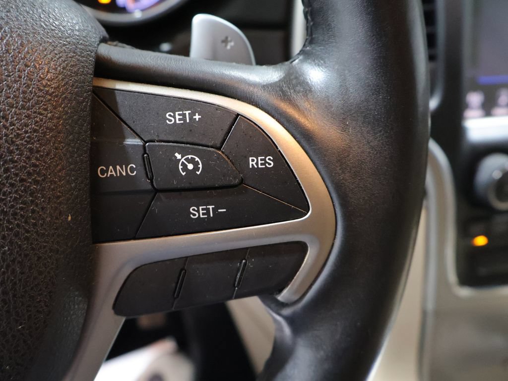Used 2014 Jeep Grand Cherokee Limited AWD/4WD image 33