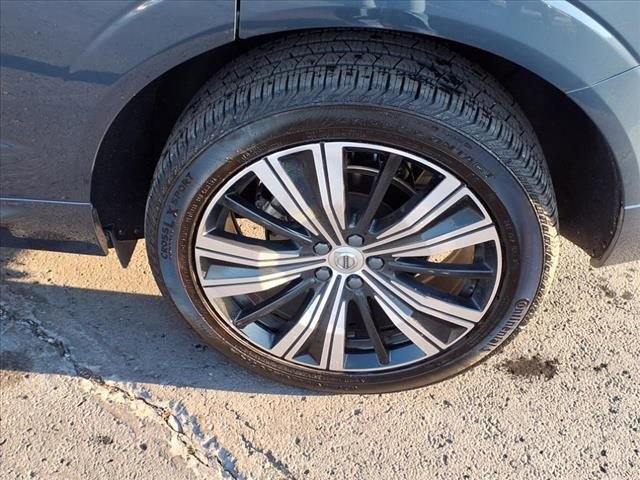 Used 2022 Volvo XC60 B5 Inscription w/ Advanced Package image 15