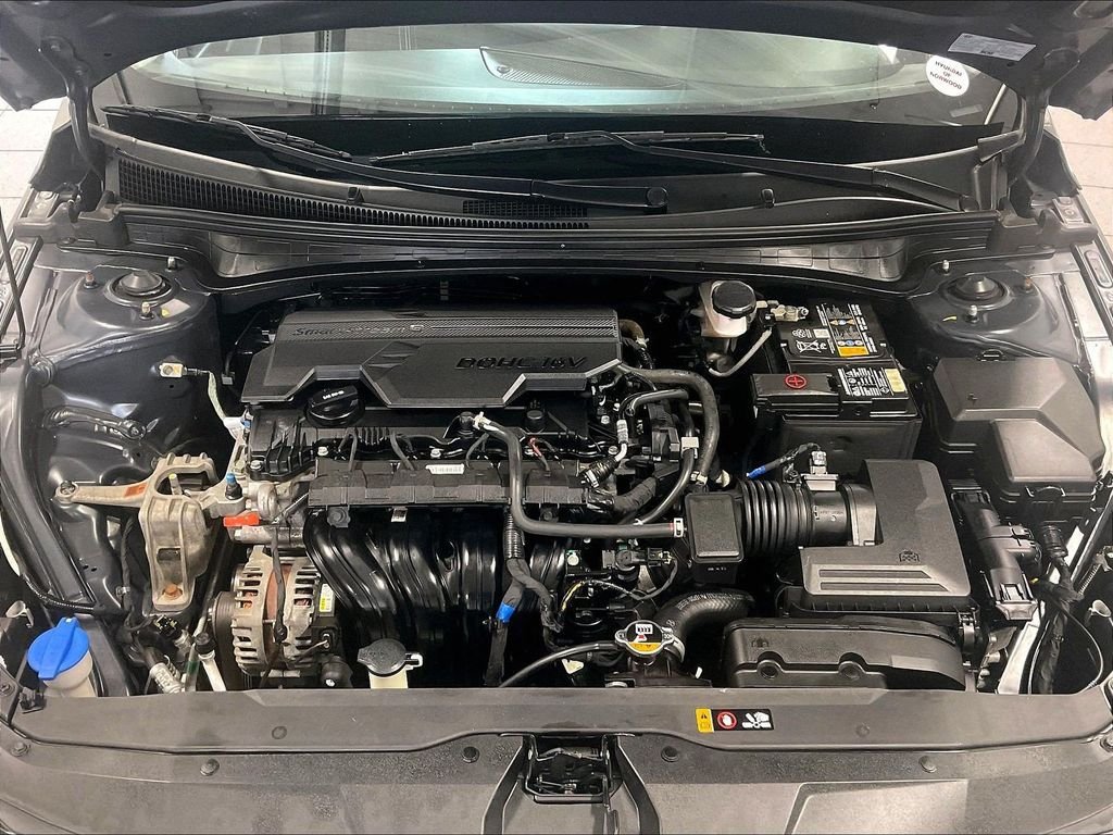 Used 2023 Hyundai Elantra SEL FWD image 29